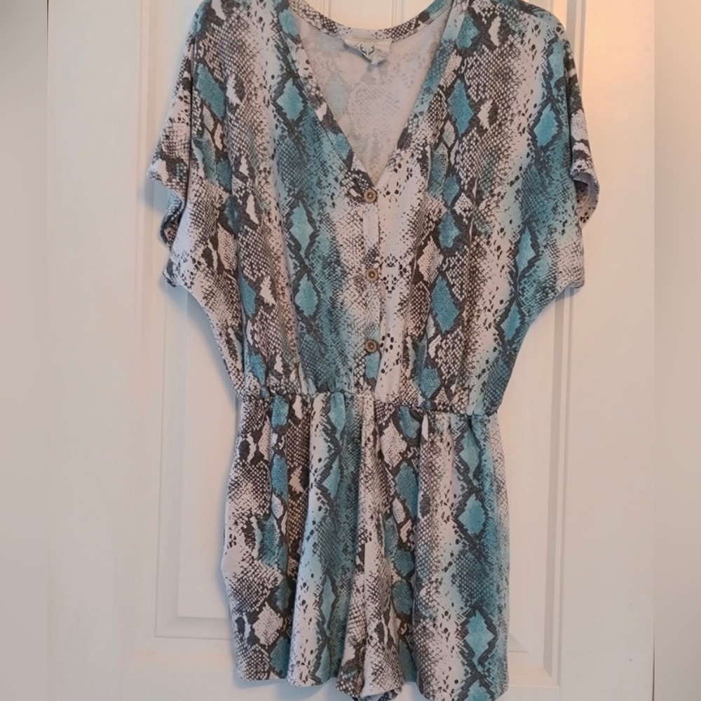 Soft snakeprint romper sz M Like New! Only worn once